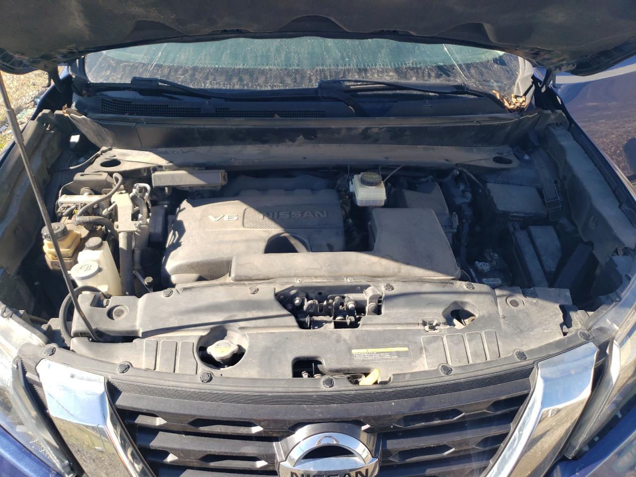 2017 Nissan Pathfinder - Image 12