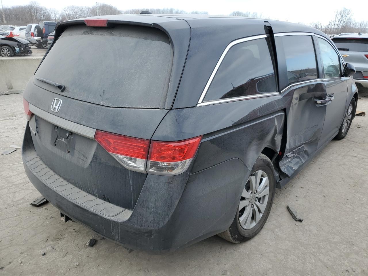 2015 Honda Odyssey - Image 3