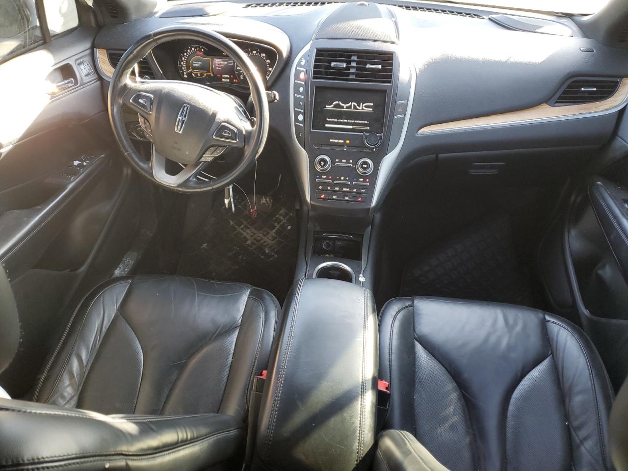 2015 Lincoln Mkc VIN: 5LMCJ1A93FUJ03081 Lot: 87240584