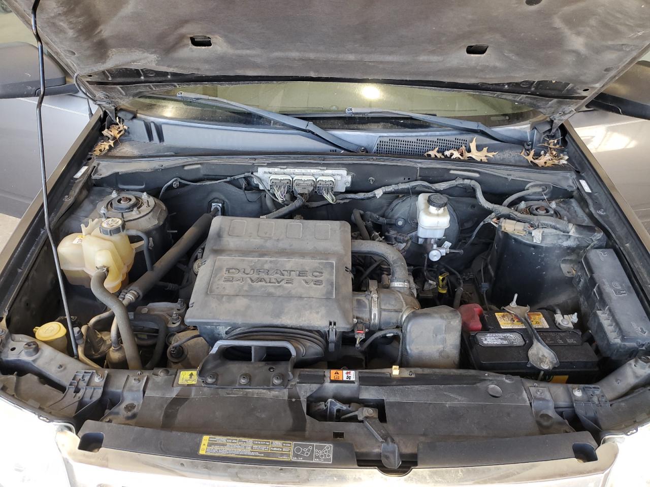 2009 Ford Escape - Image 12