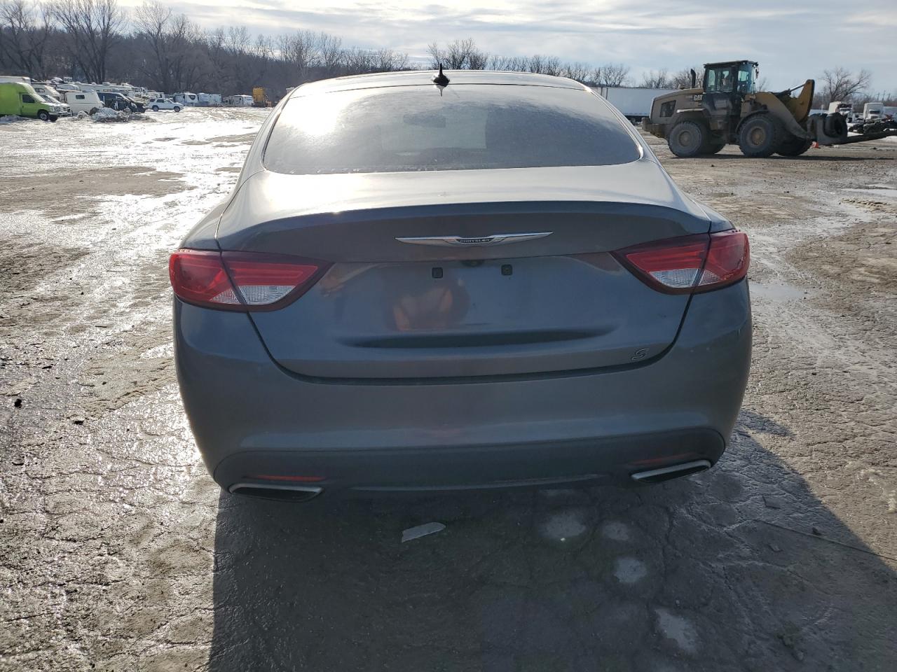 2015 Chrysler 200 - Image 6
