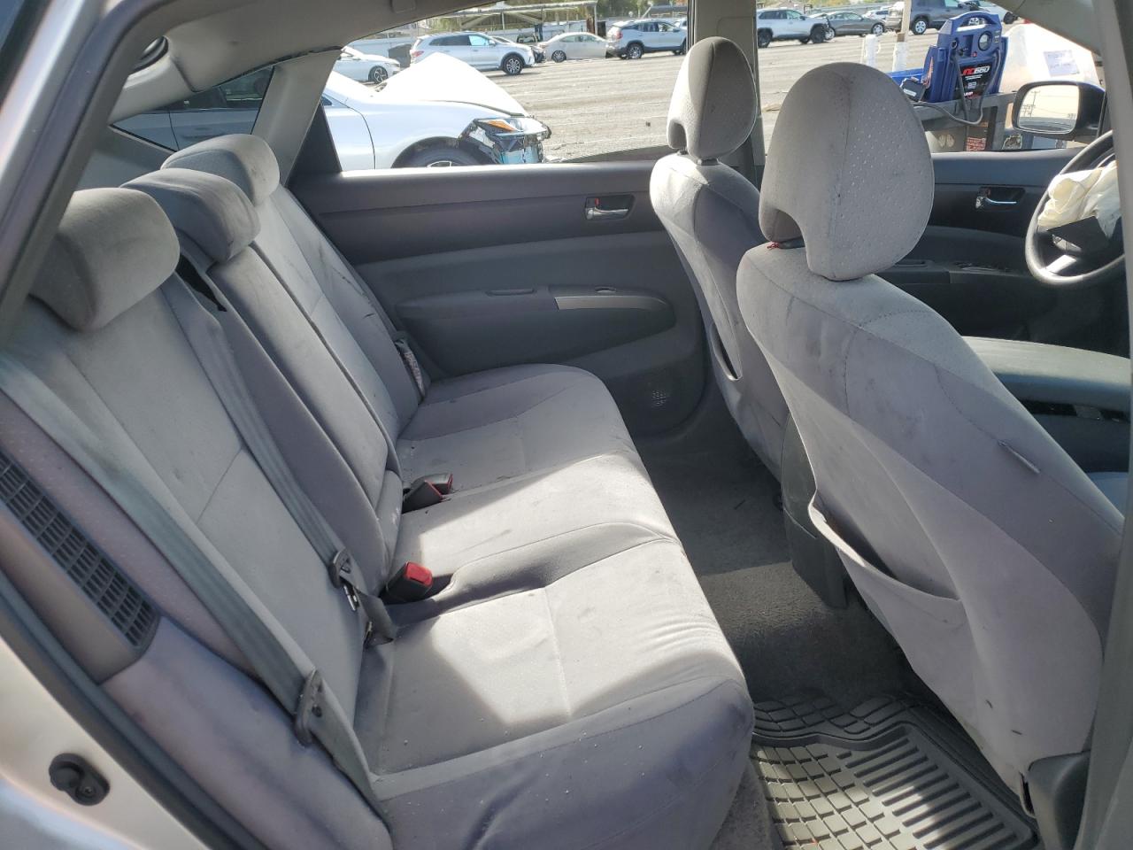 2005 Toyota Prius - Image 6