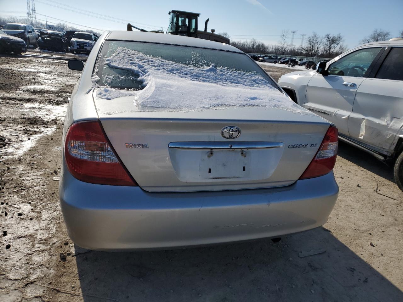 2004 Toyota Camry - Image 6