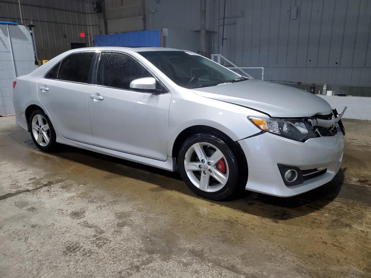 2012 Toyota Camry - Image 4