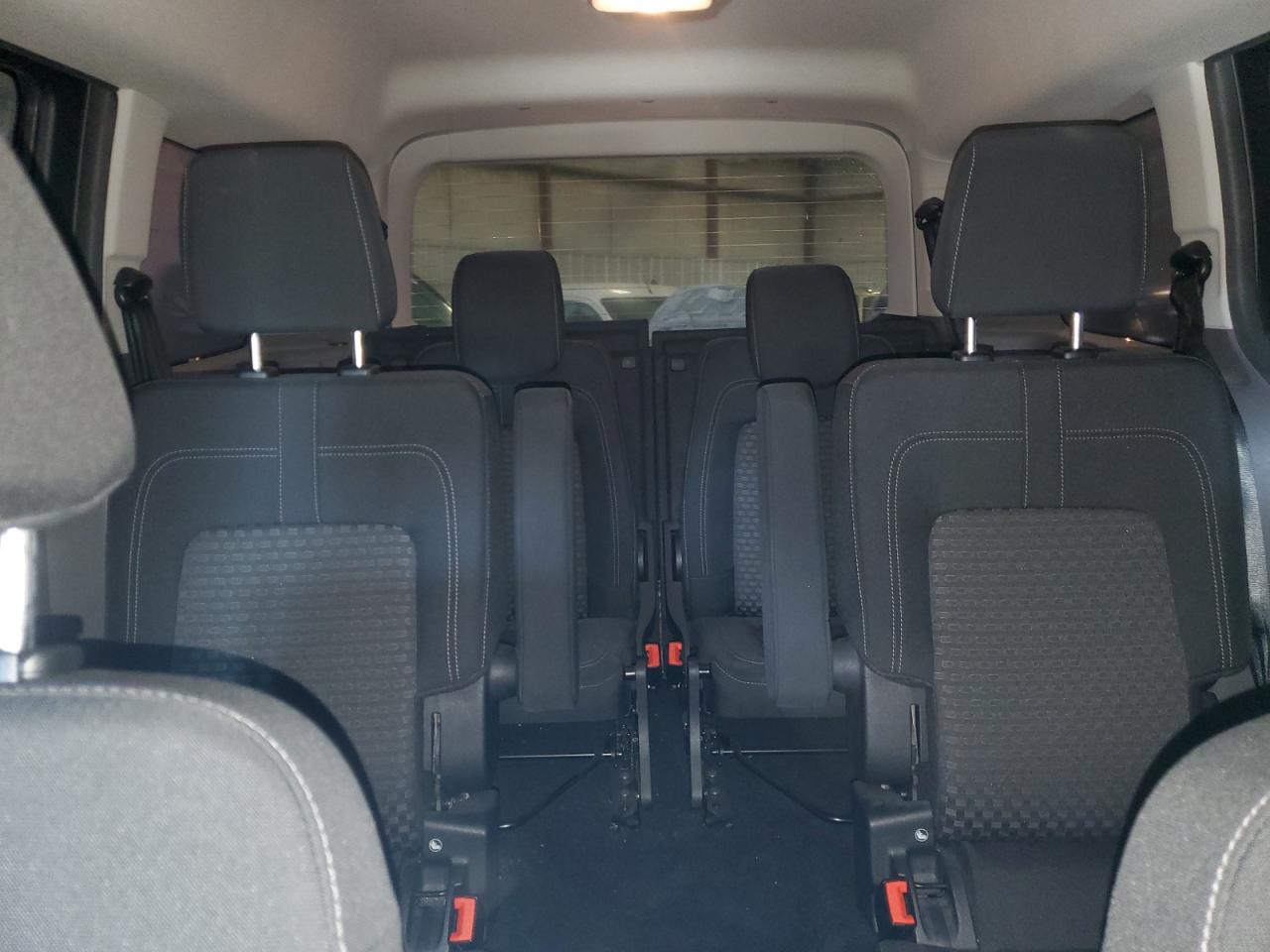 2022 Ford Transit - Image 10