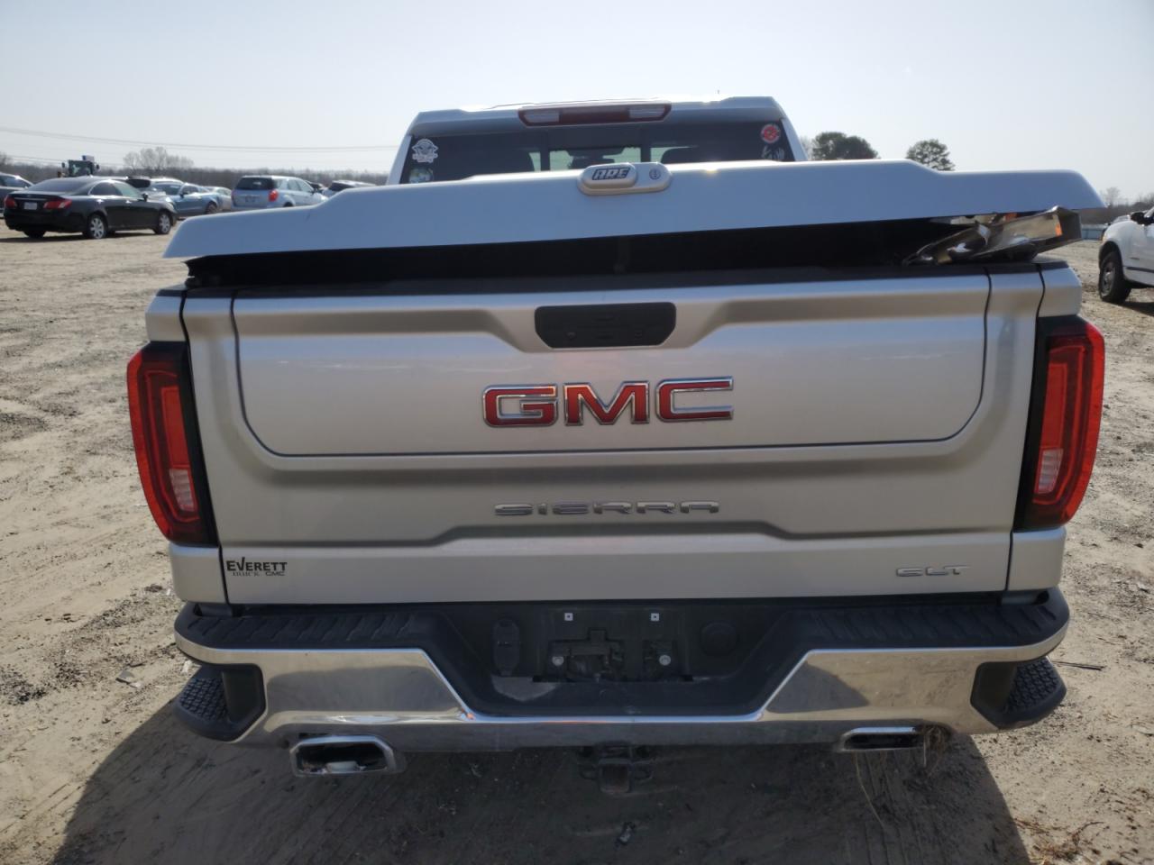 2021 GMC Sierra - Image 6