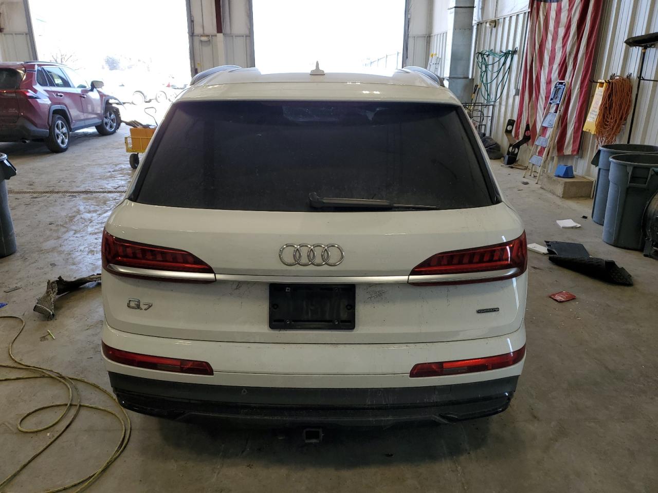 2021 Audi Q7 - Image 6