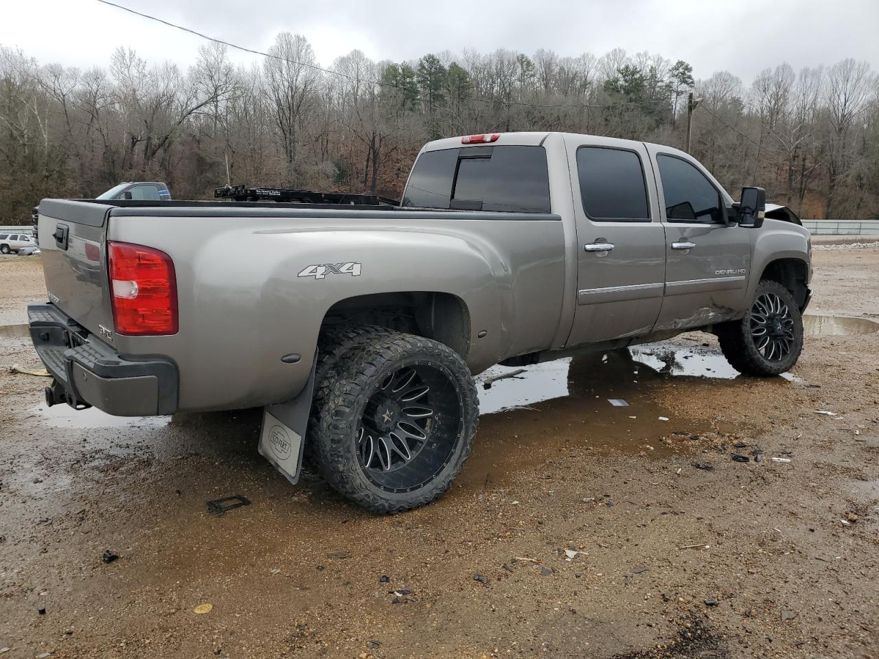2012 GMC Sierra - Image 3