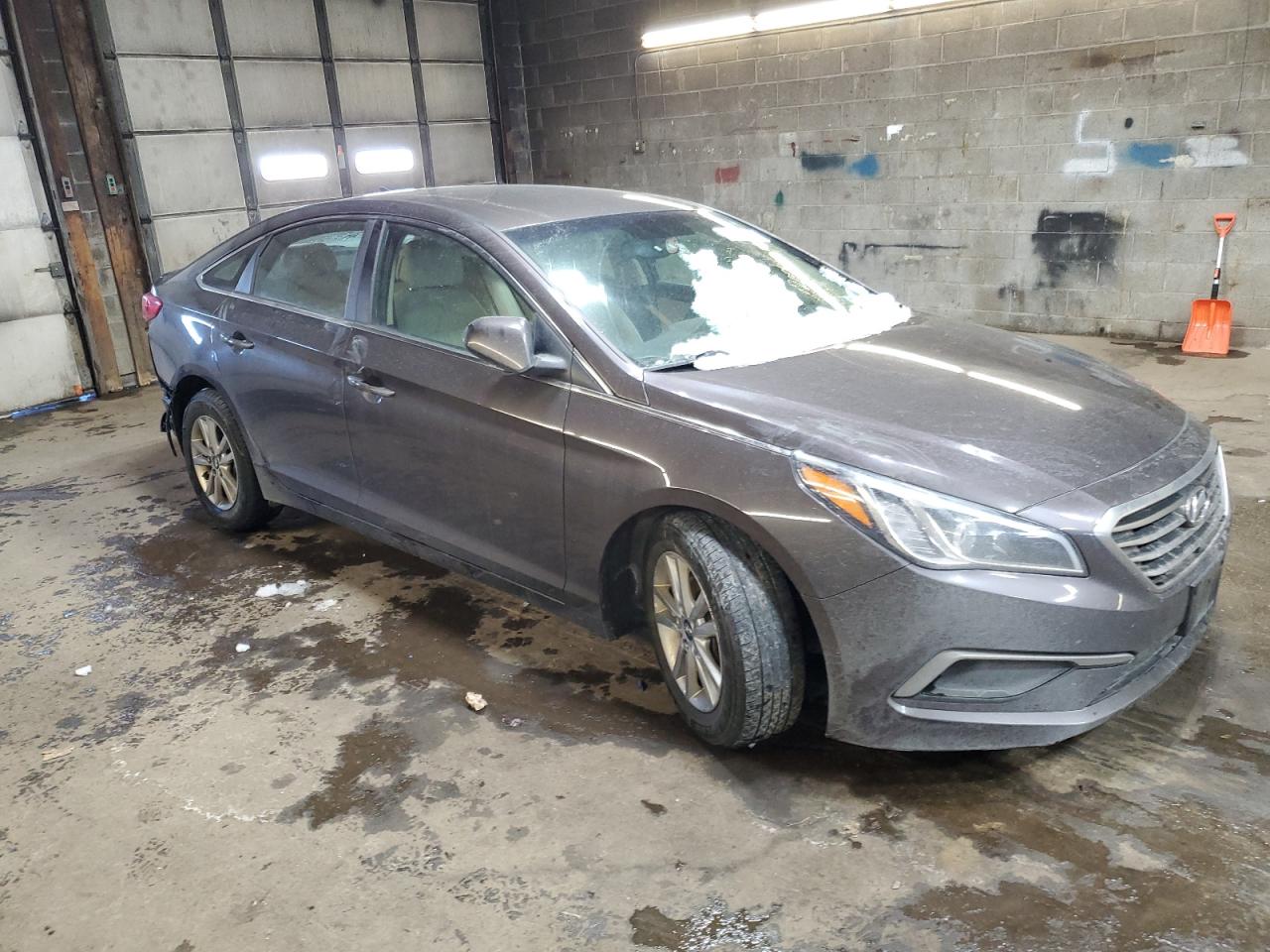 2016 Hyundai Sonata - Image 4