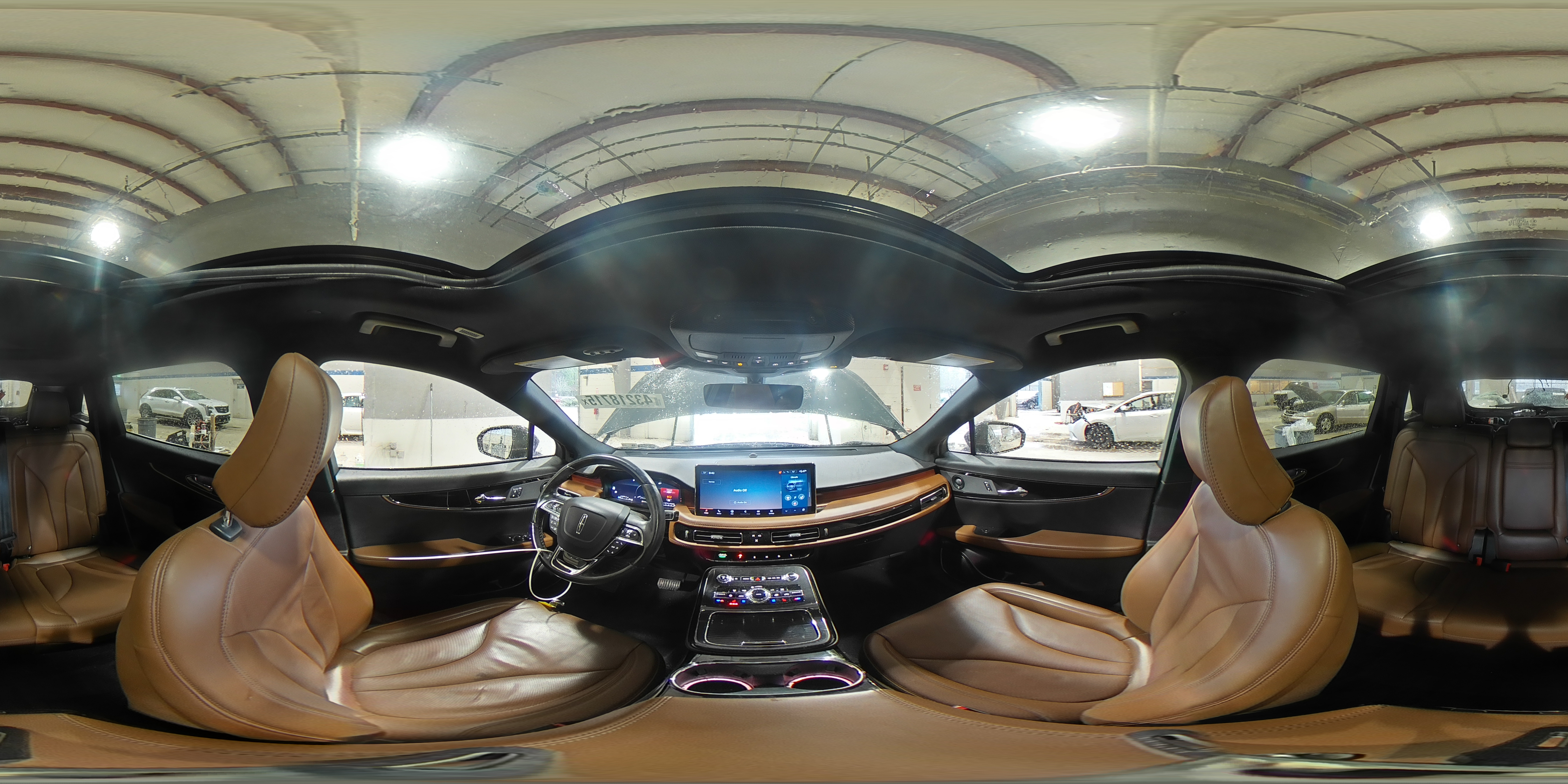 2022 Lincoln Nautilus - Image 13