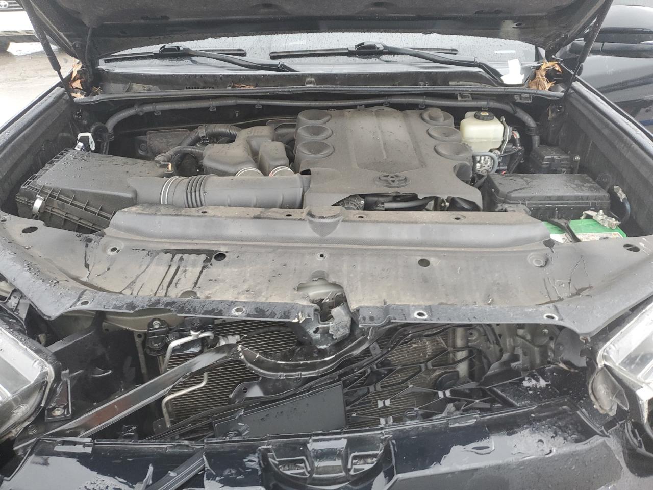 2021 Toyota 4Runner - Image 13