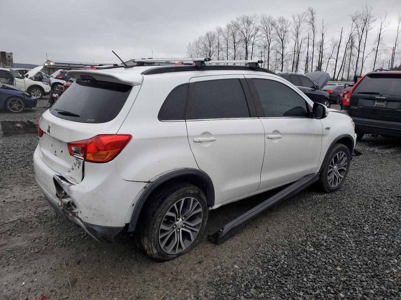 VIN JA4AR4AW3GZ051495 2016 MITSUBISHI OUTLANDER no.3