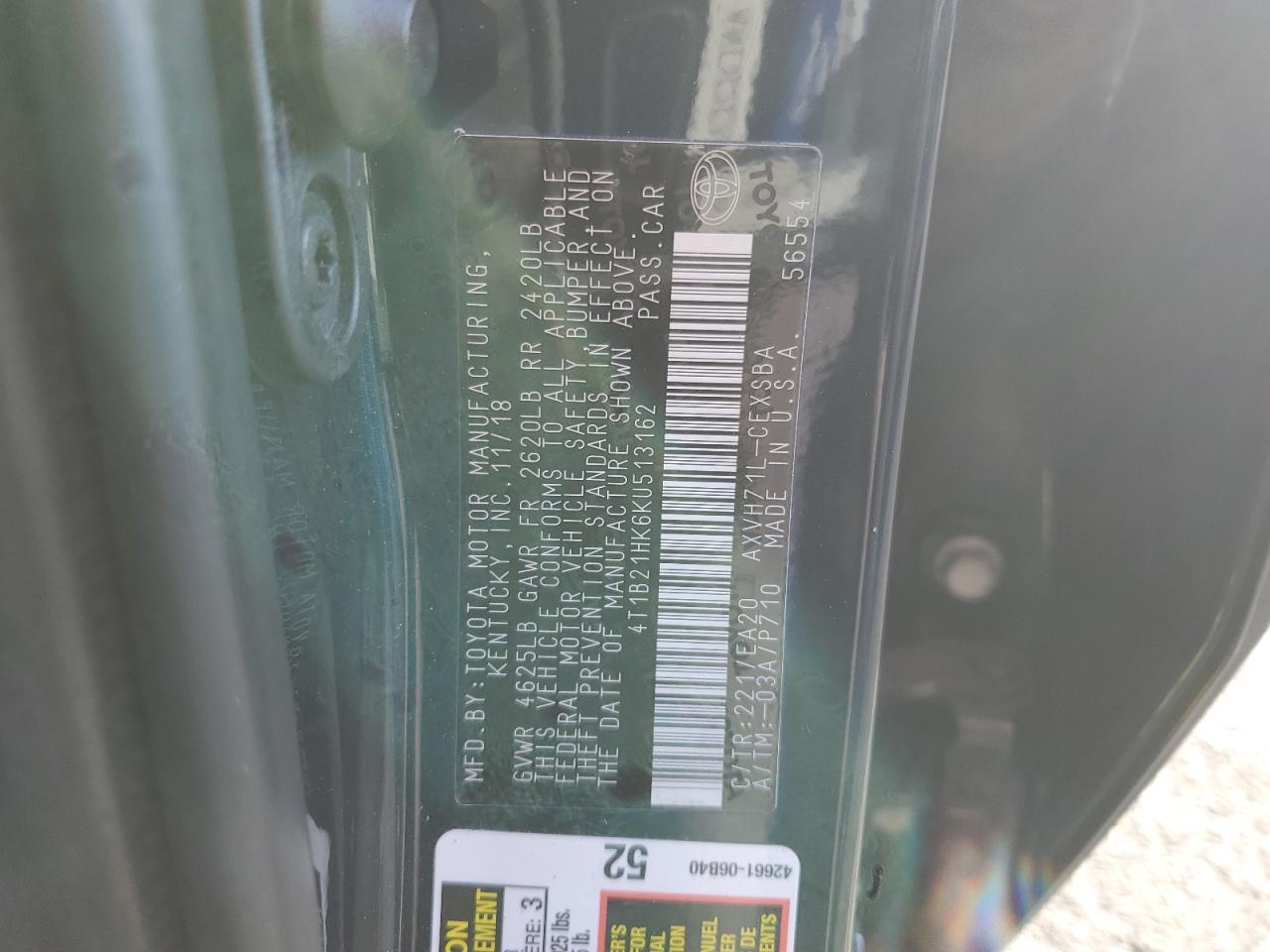 2019 Toyota Camry - Image 14