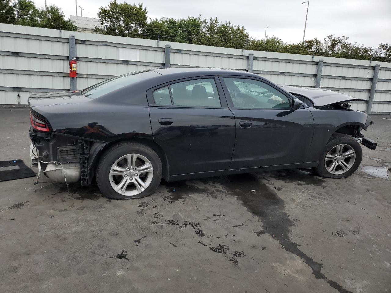 2019 Dodge Charger - Image 3