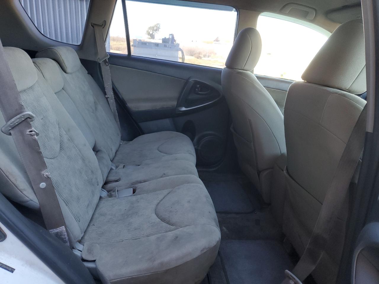 2009 Toyota RAV 4 - Image 11
