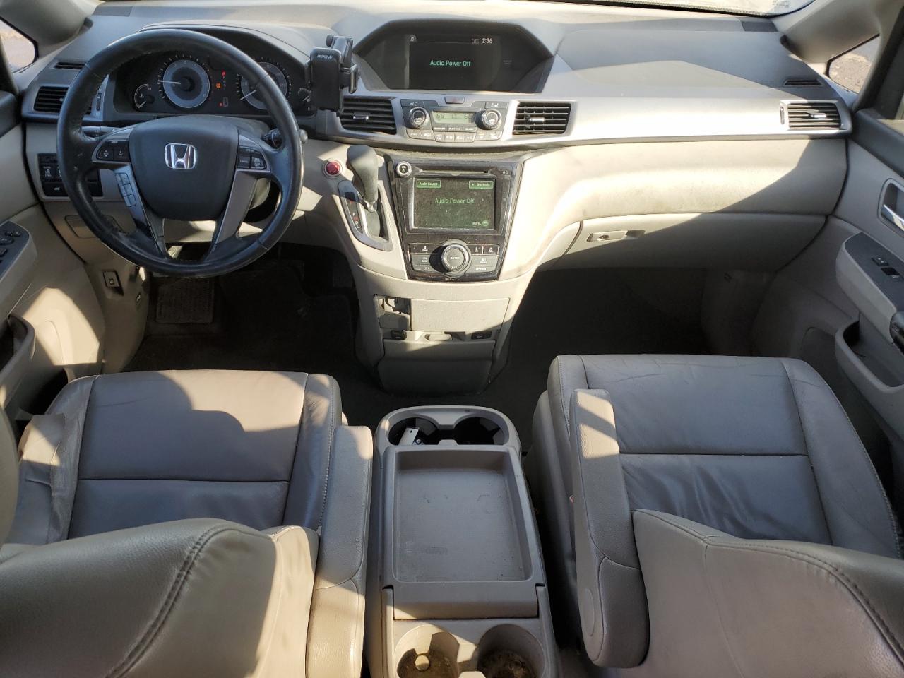 2014 Honda Odyssey - Image 8
