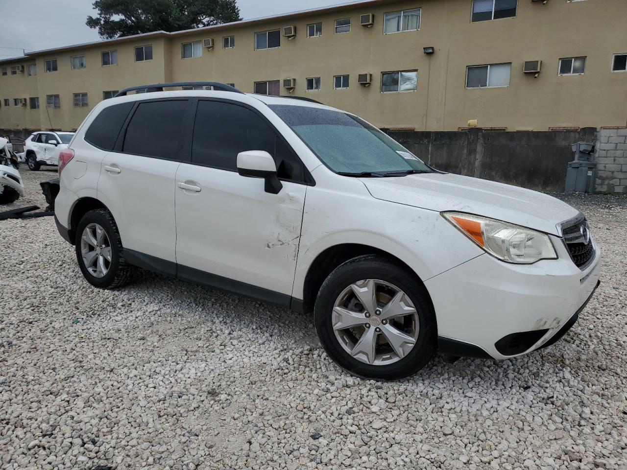 2014 Subaru Forester - Image 4