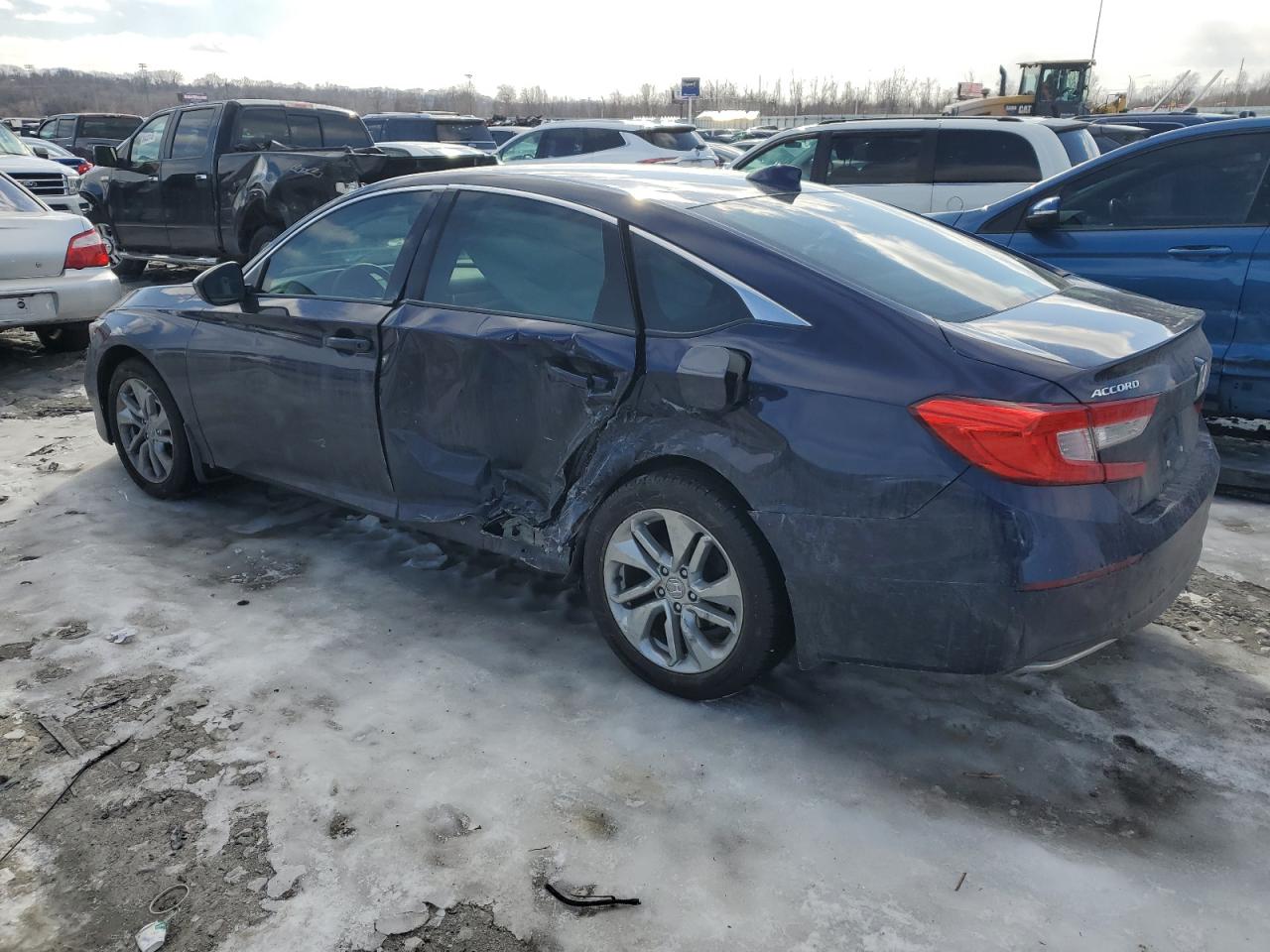 1HGCV1F13JA180740 HONDA ACCORD 2018
