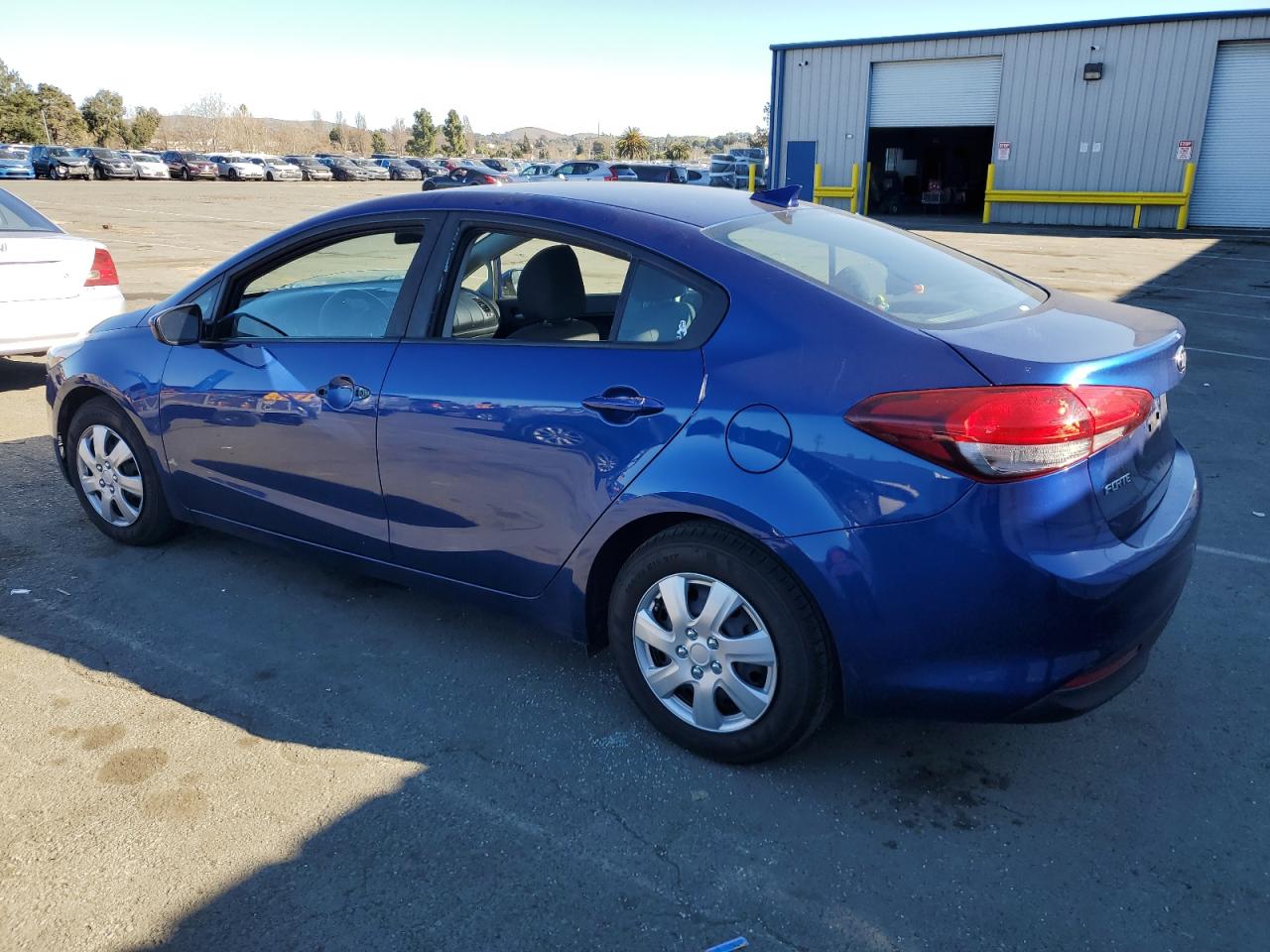 2018 Kia Forte - Image 2