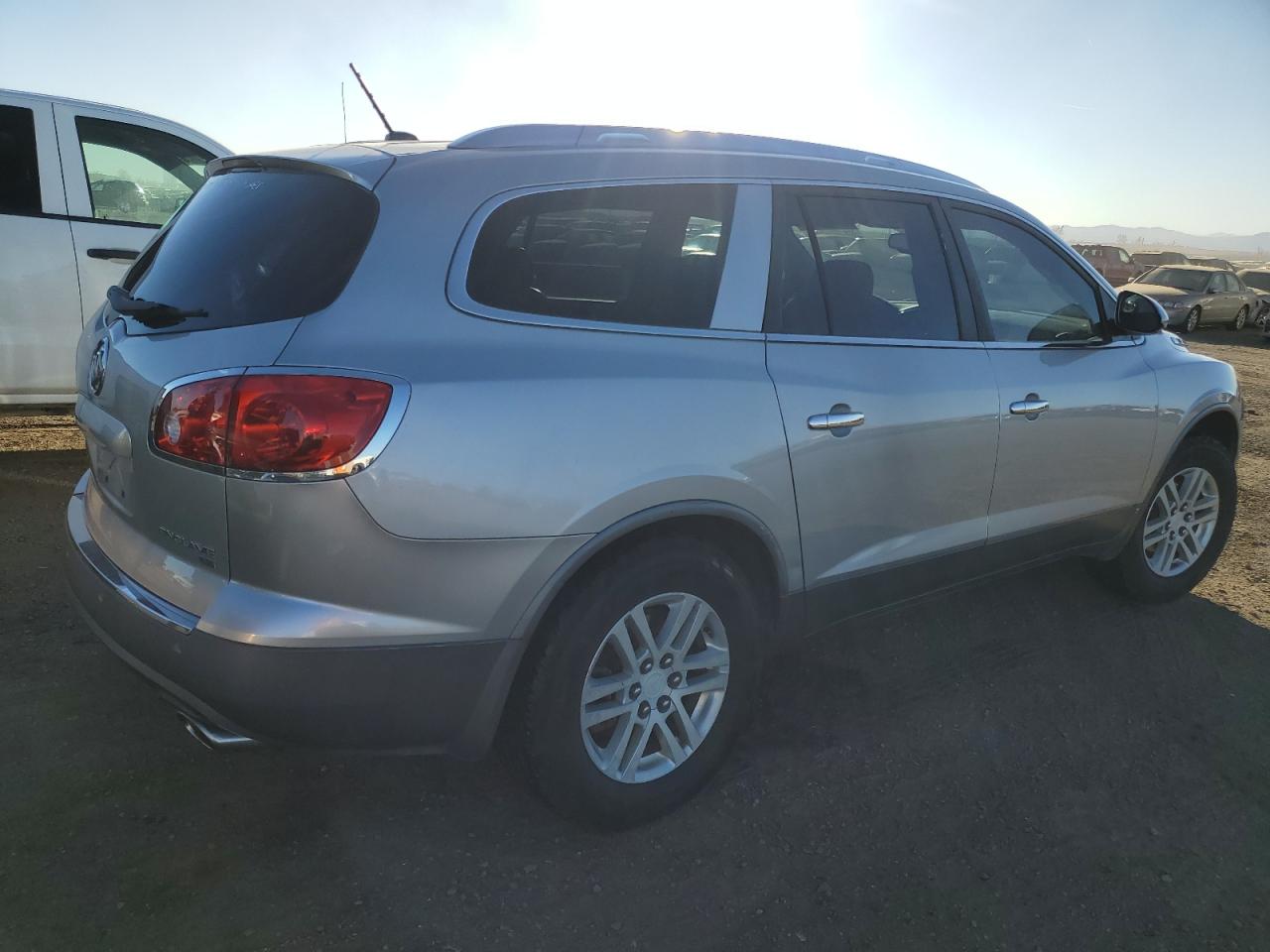 2008 Buick Enclave - Image 3