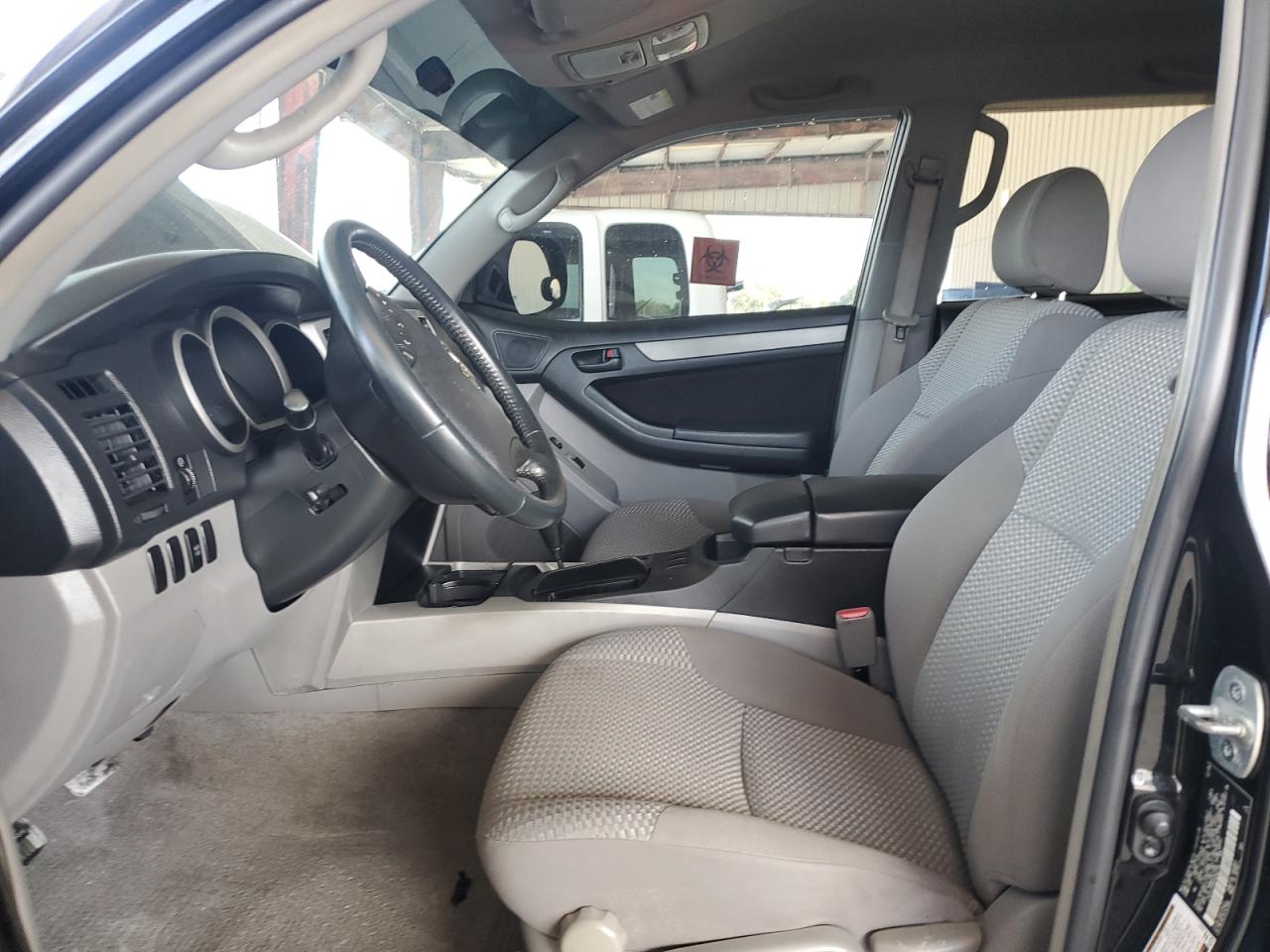 2006 Toyota 4Runner - Image 7
