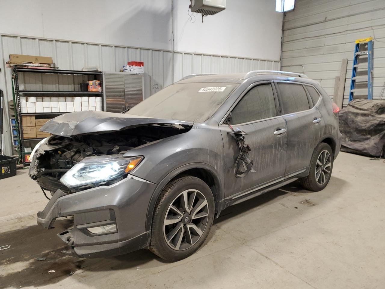 2017 Nissan Rogue - Image 1