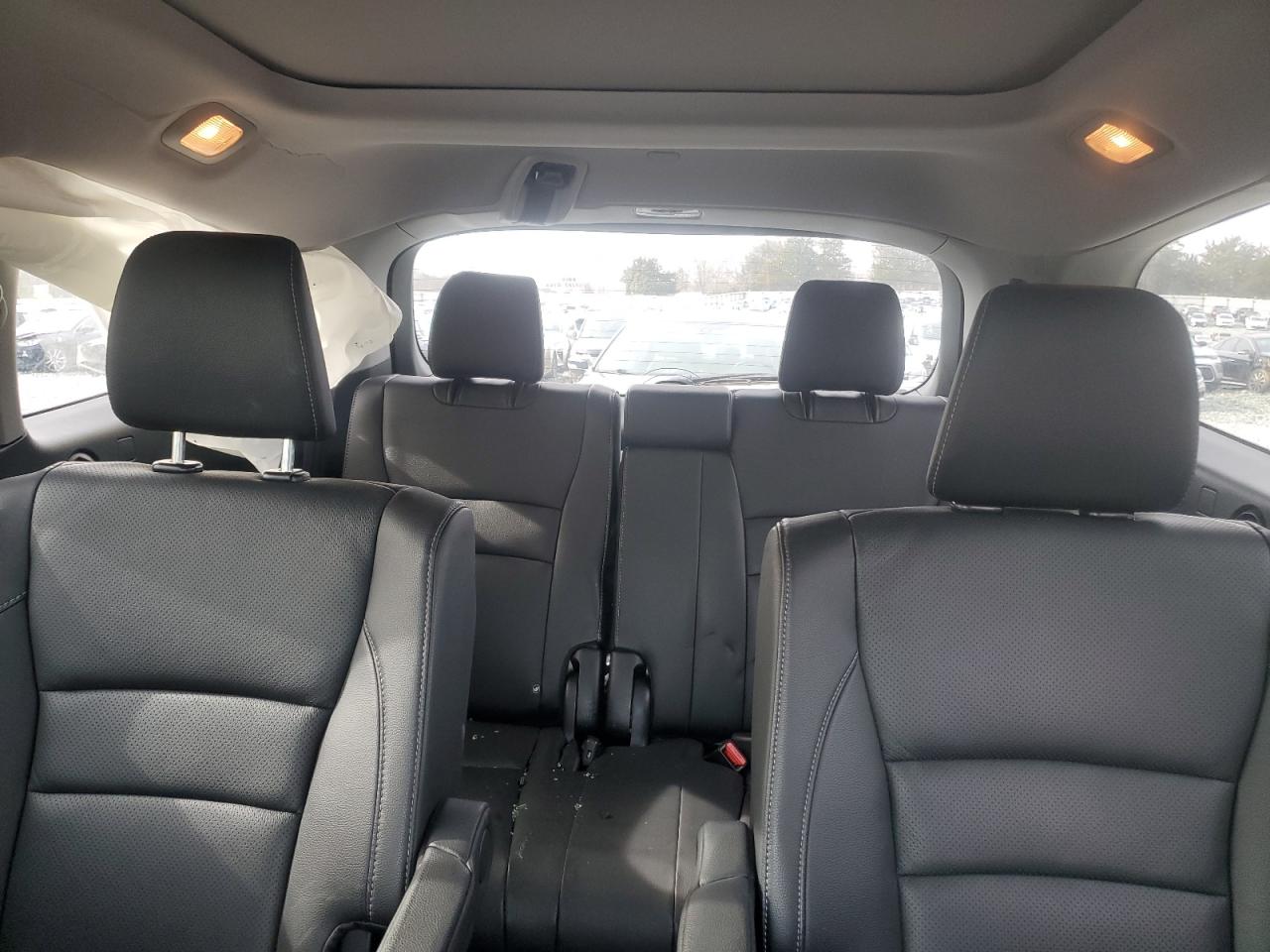 2022 Honda Pilot - Image 10