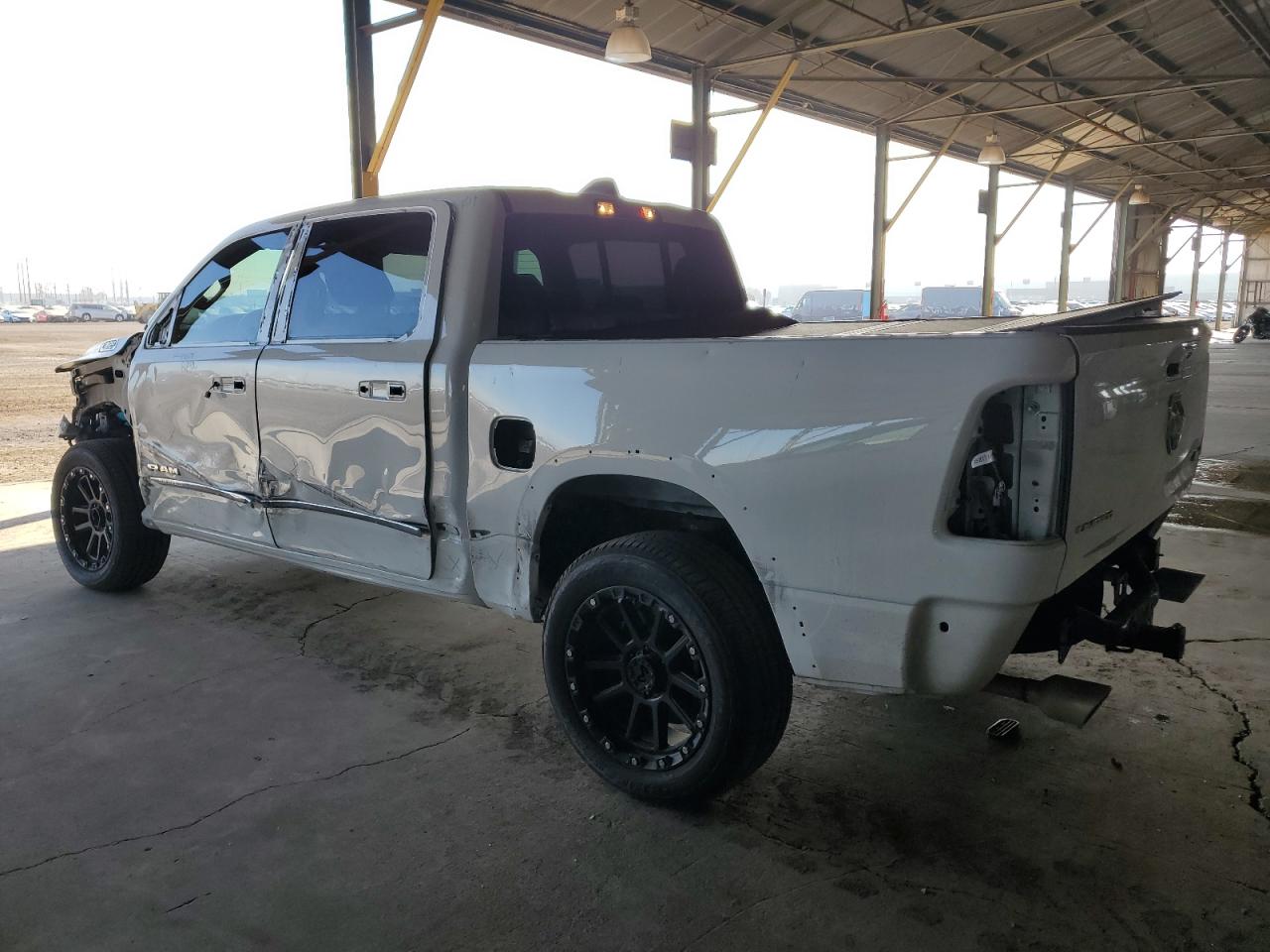 2020 RAM 1500 - Image 2