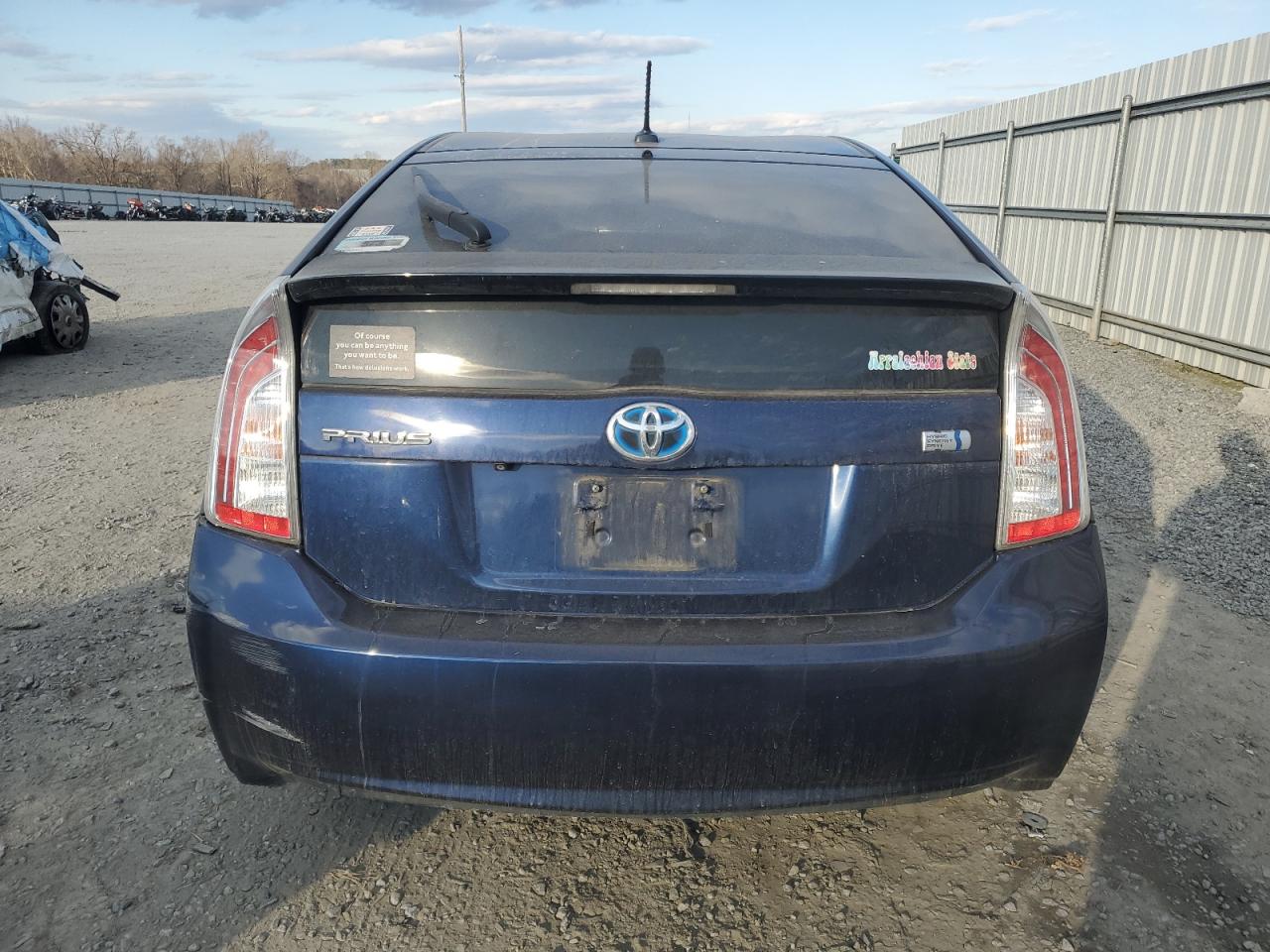 2014 Toyota Prius - Image 6