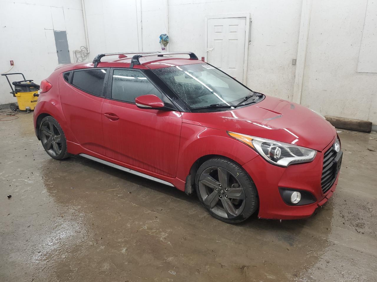 2014 Hyundai Veloster - Image 4