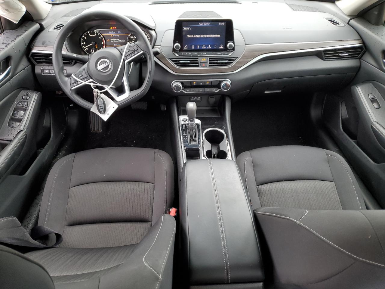 2024 Nissan Altima - Image 8