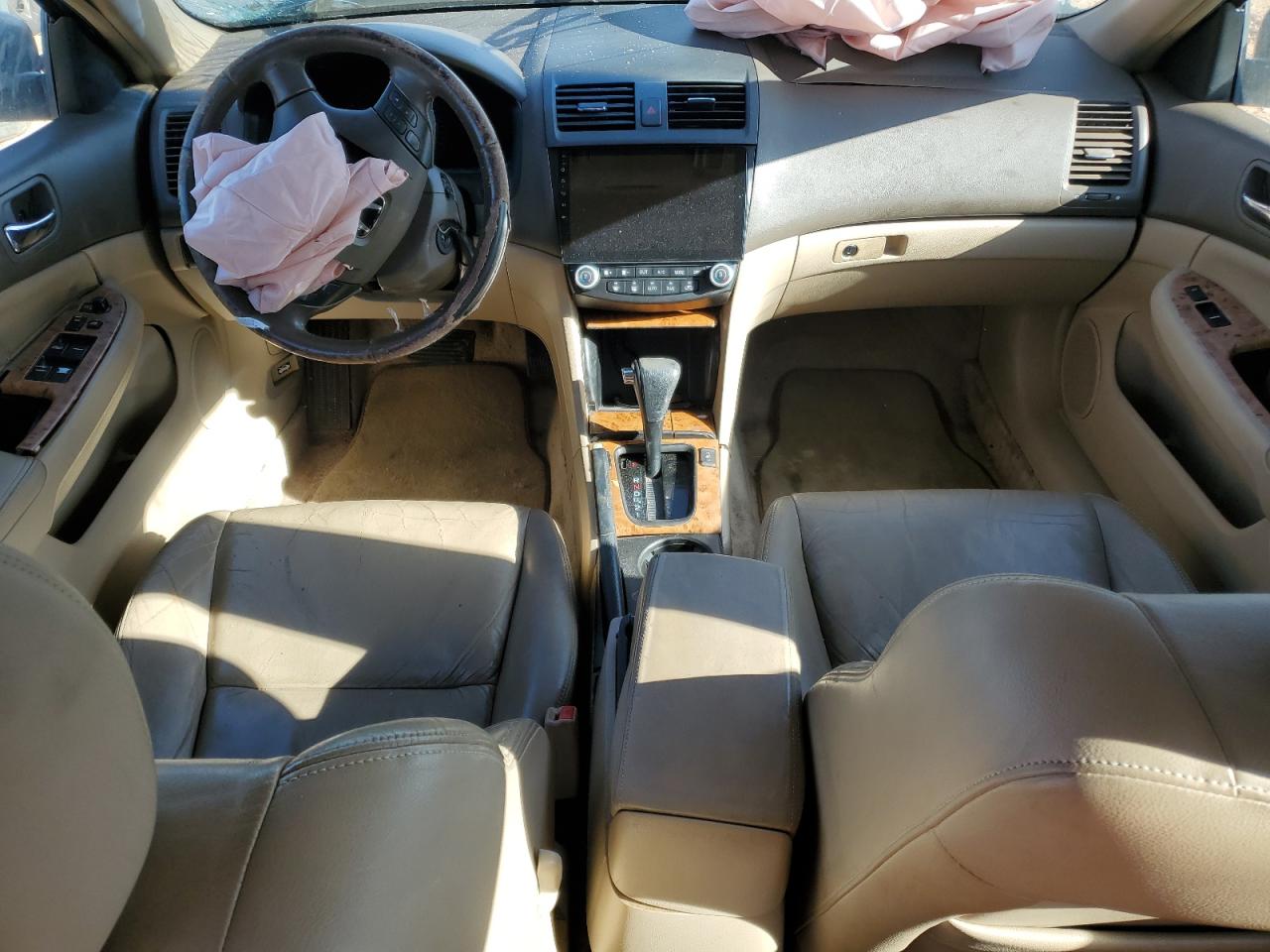 2003 Honda Accord - Image 8