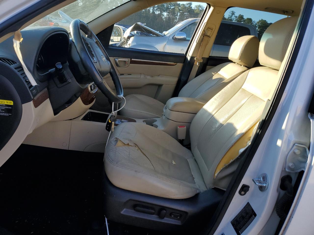 2009 Hyundai Santa Fe - Image 7