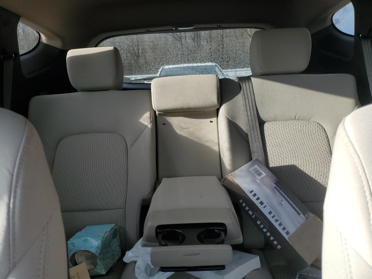 2014 Hyundai Santa Fe - Image 10