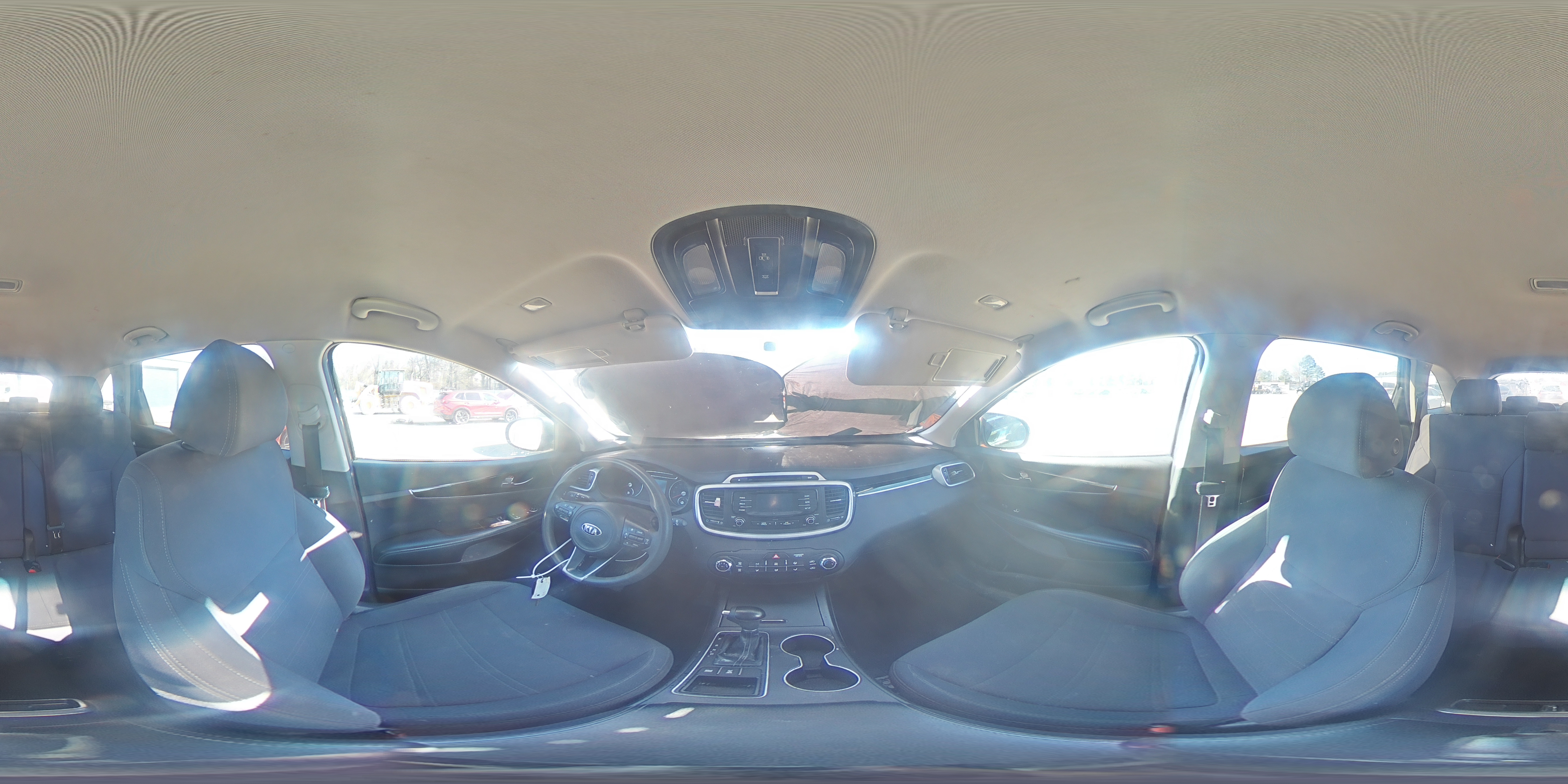 2018 Kia Sorento - Image 16