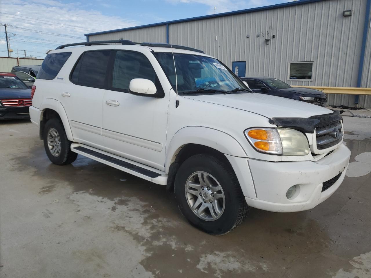 2003 Toyota Sequoia - Image 4