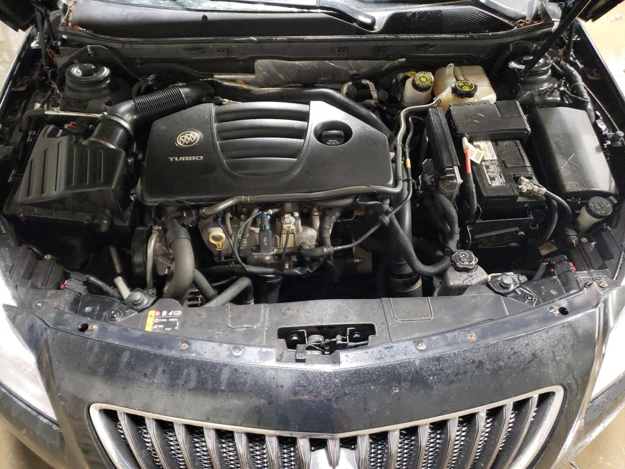 2013 Buick Regal - Image 11