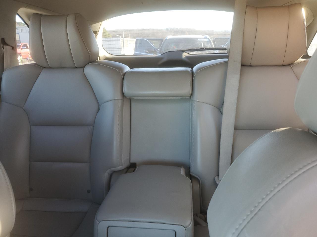 2010 Acura MDX - Image 10