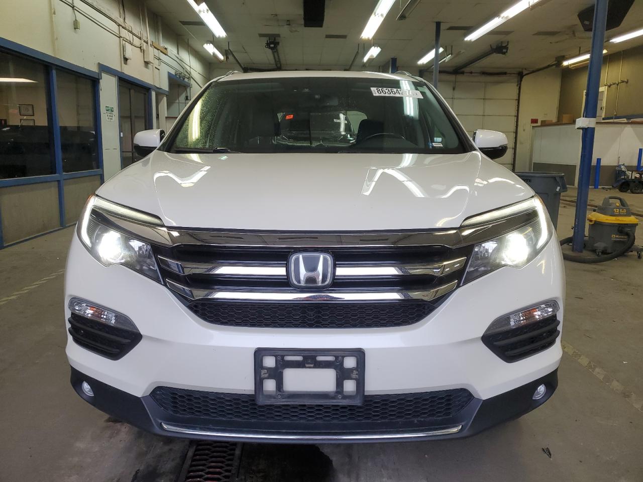 2017 Honda Pilot - Image 5