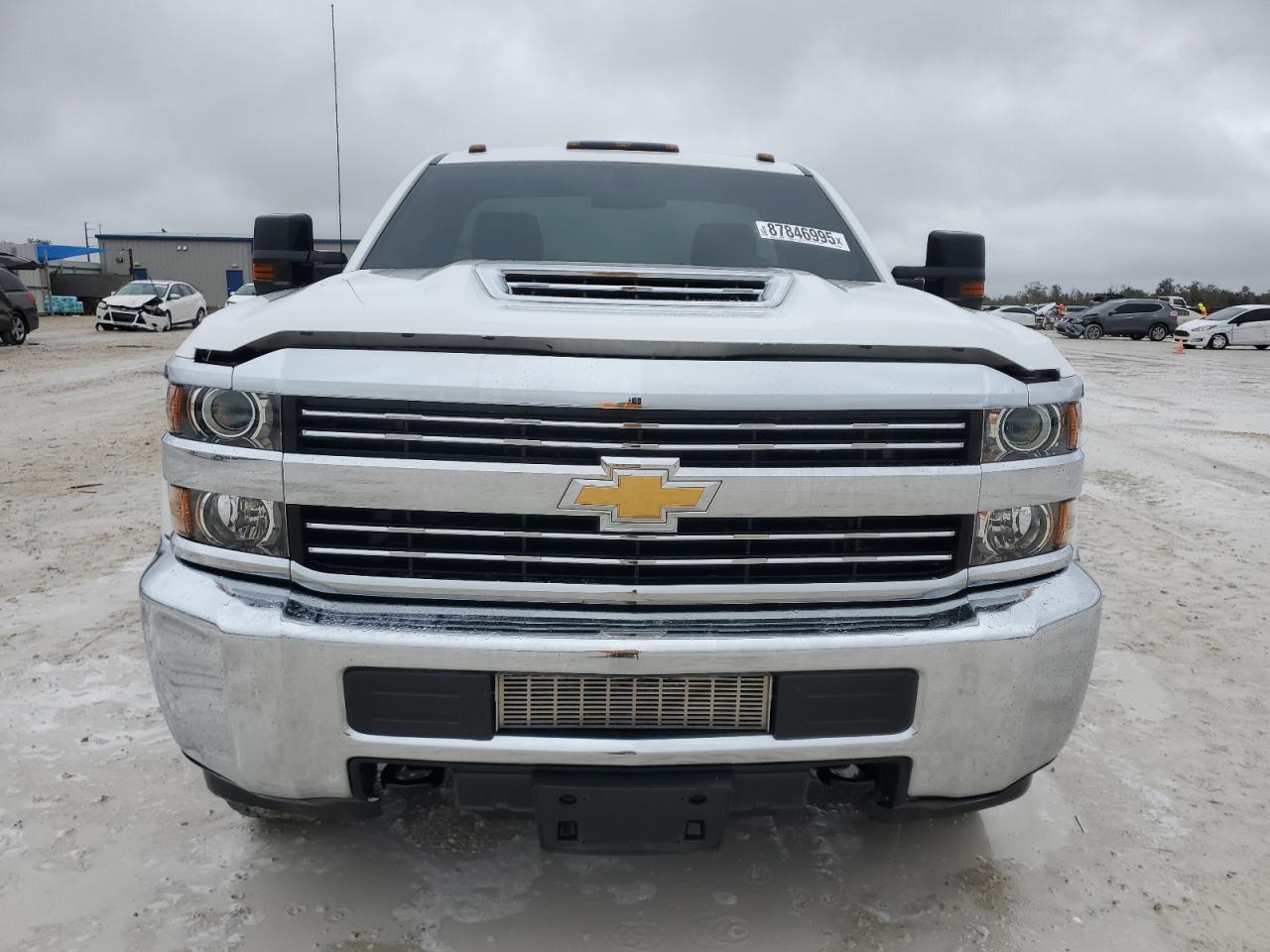 2017 Chevrolet Silverado - Image 5