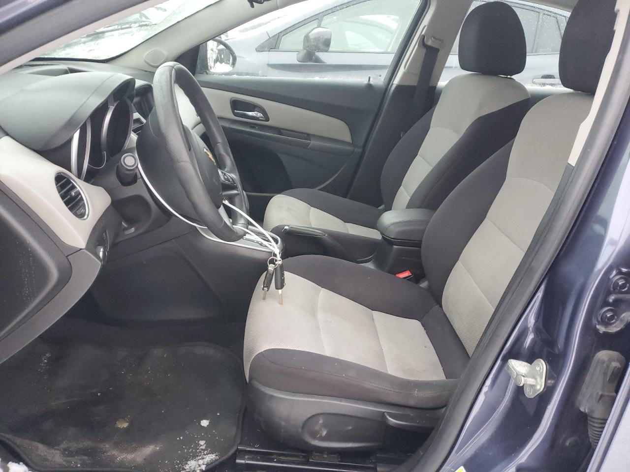 2014 Chevrolet Cruze - Image 7