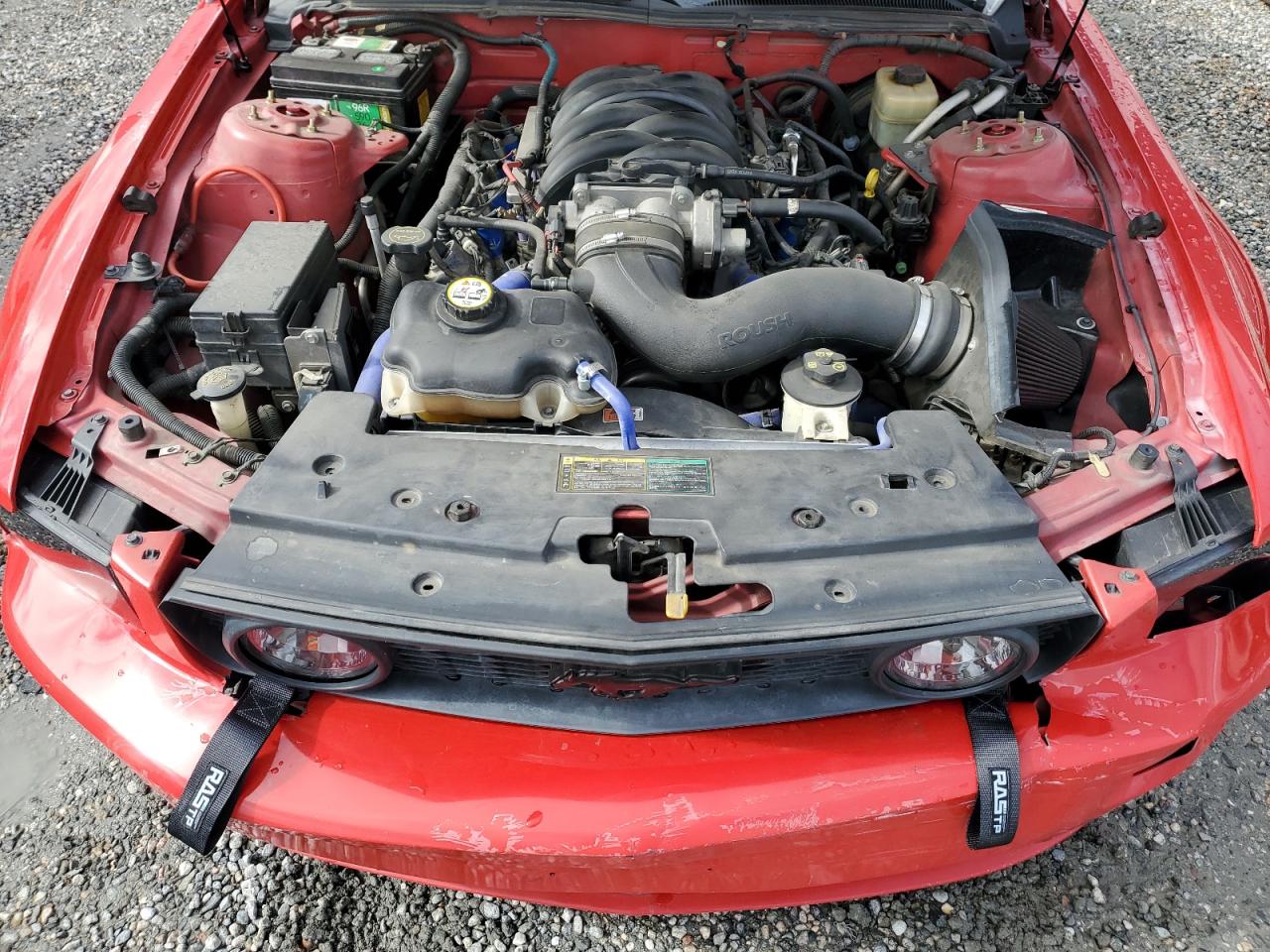 2005 Ford Mustang - Image 11