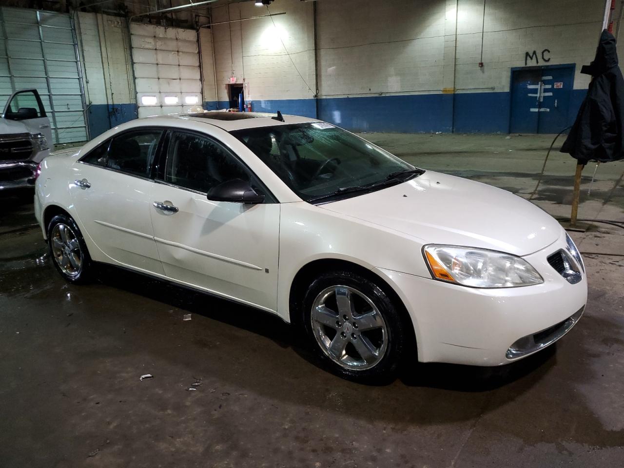 2009 Pontiac G6 - Image 4