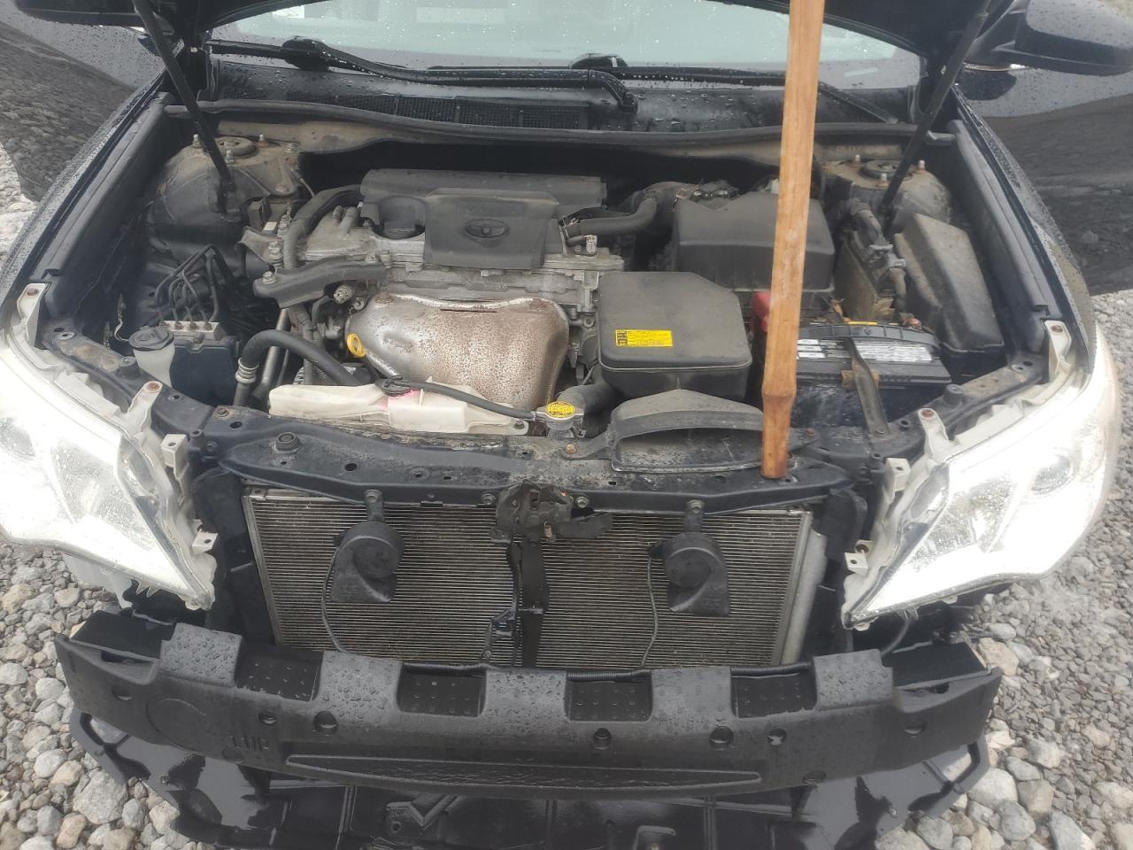 2012 Toyota Camry - Image 12