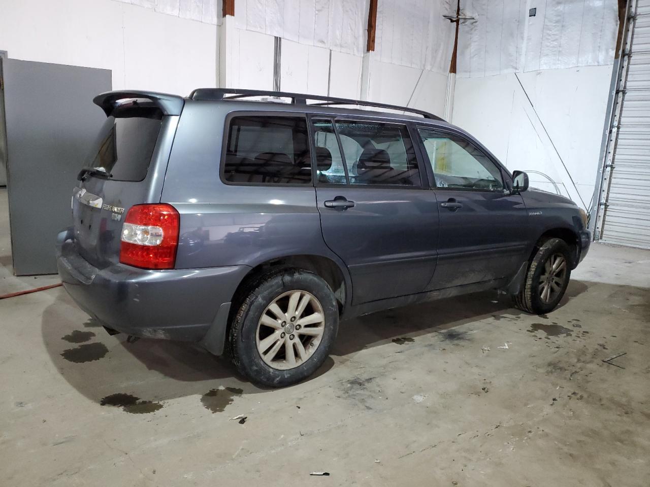2006 Toyota Highlander - Image 3