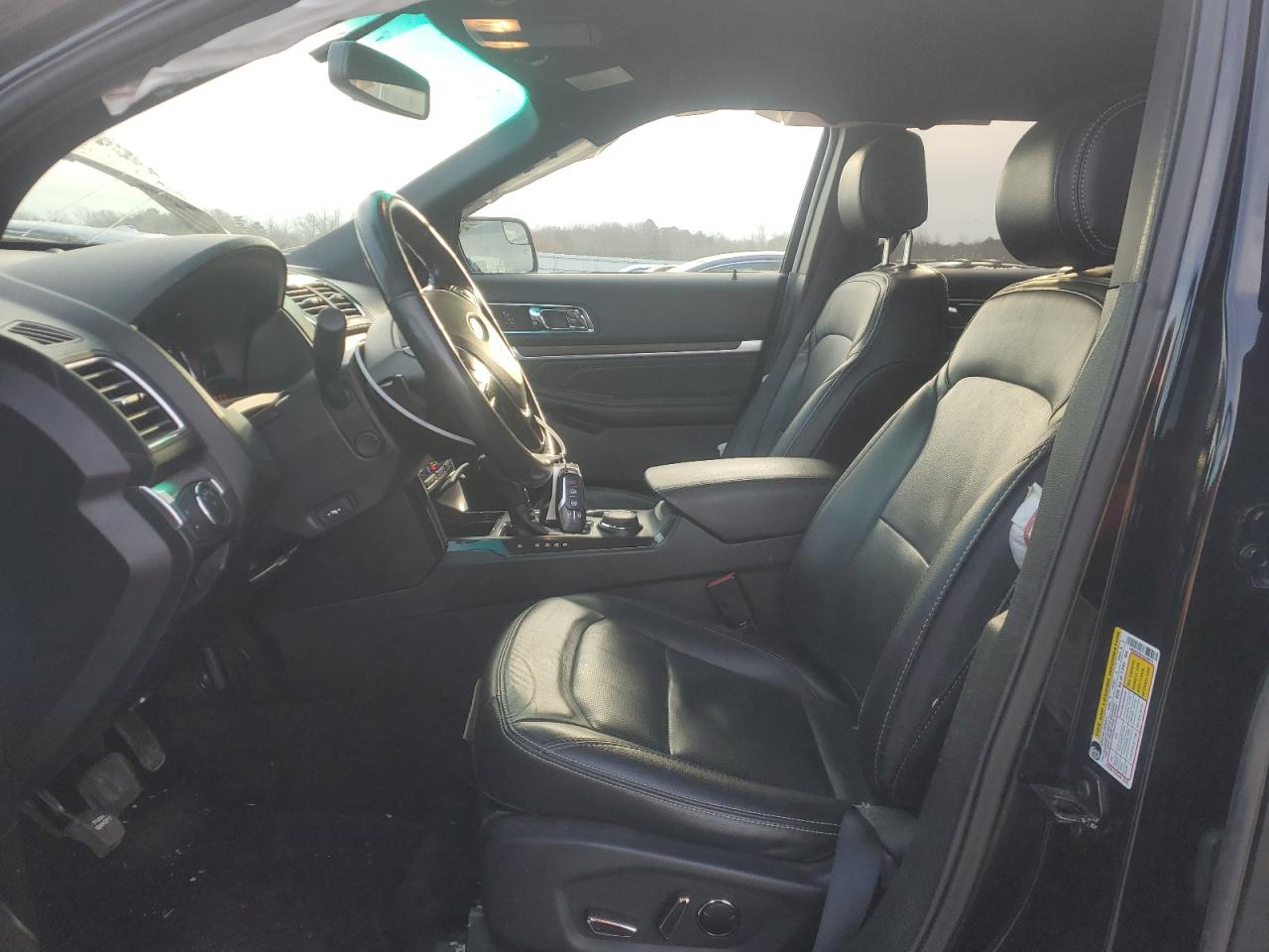 2016 Ford Explorer - Image 7