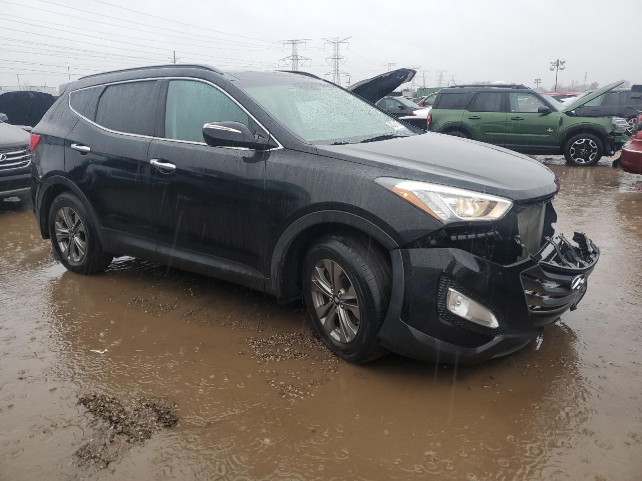 2016 Hyundai Santa Fe - Image 4