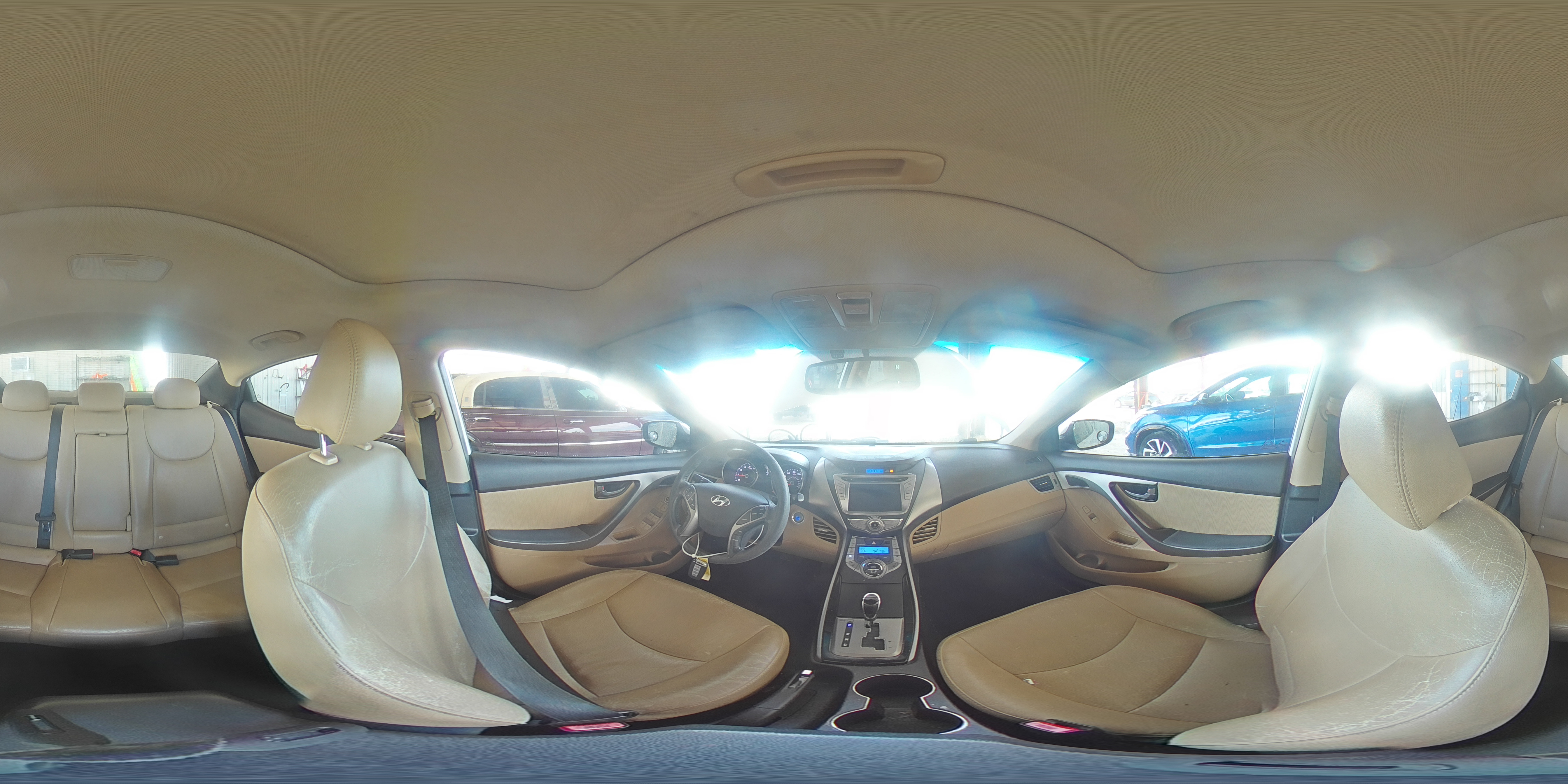 2013 Hyundai Elantra - Image 14