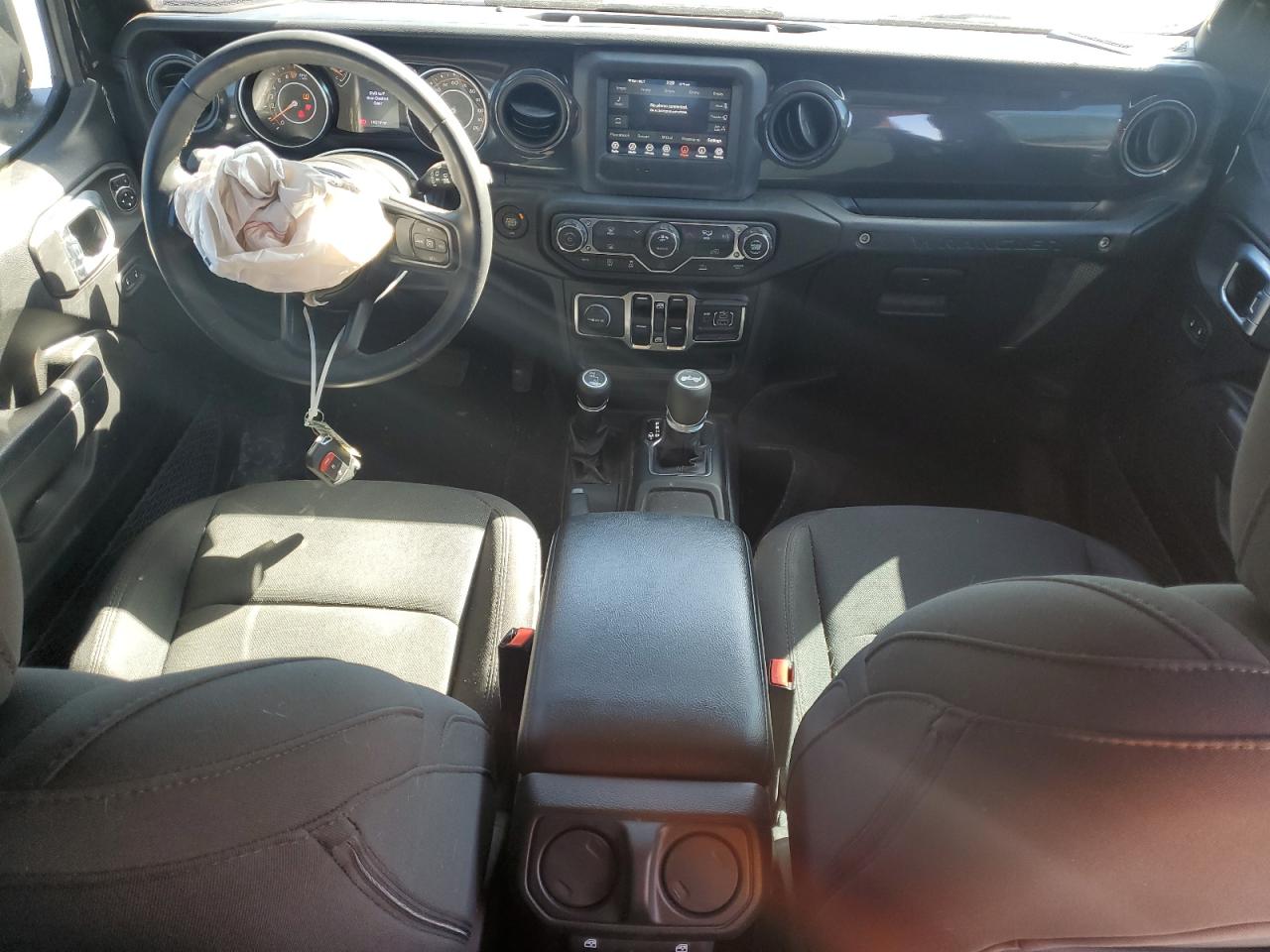 2022 Jeep Wrangler - Image 8