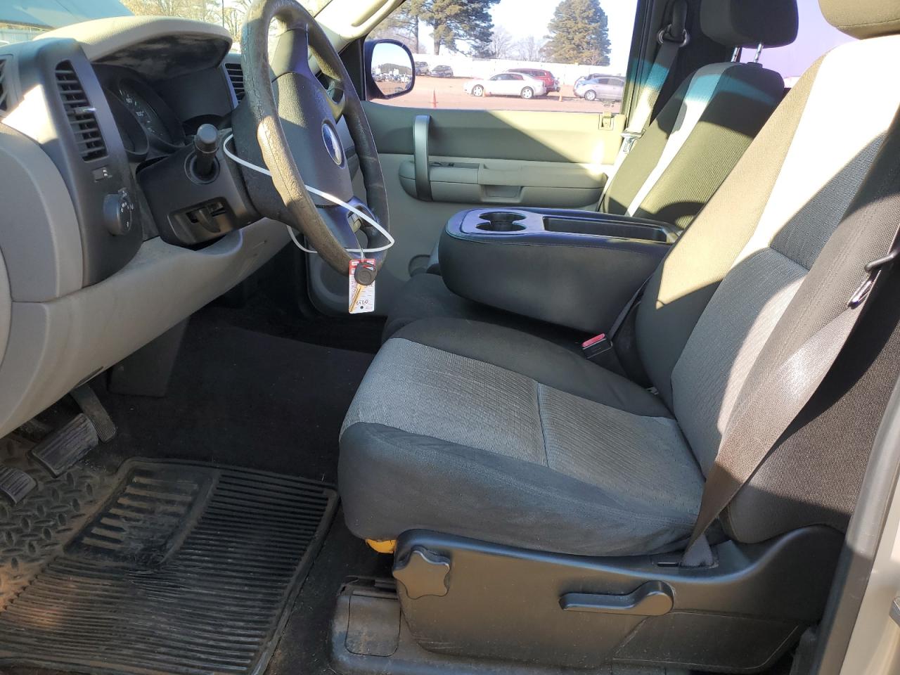 2009 Chevrolet Silverado - Image 7